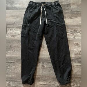 Women’s Vuori Vista Jogger in Charcoal Heather